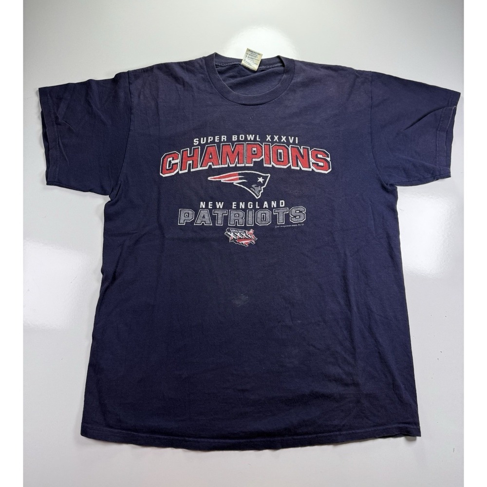 Vintage 2002 New England Patriots Champions T Shirt Size L Super Bowl NFL XXXVI